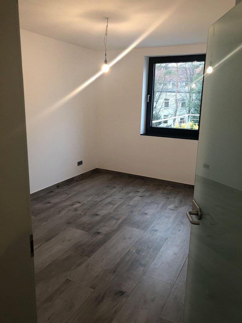 Pronájem bytu 3+1 70 m², Hannover, Dolní Sasko Pronájem bytu 3+1 70 m², Hannover, Dolní Sasko