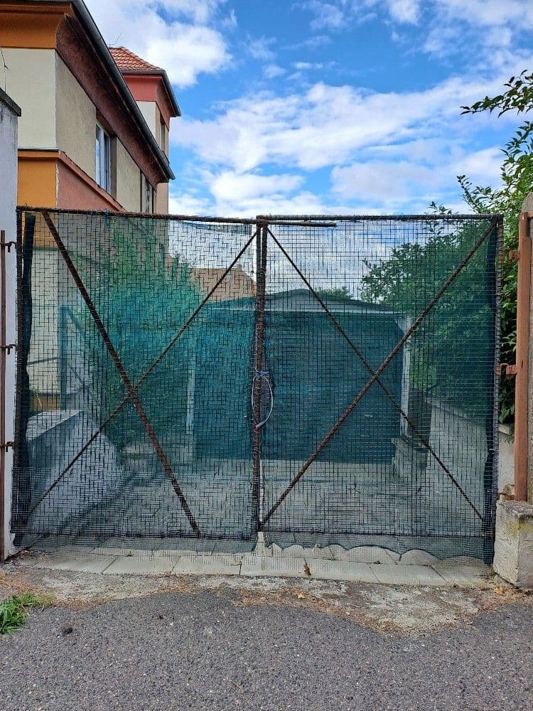 Pronájem garáže 31 m², Praha, Praha Pronájem garáže 31 m², Praha, Praha