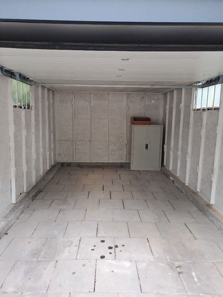 Pronájem garáže 31 m², Praha, Praha Pronájem garáže 31 m², Praha, Praha