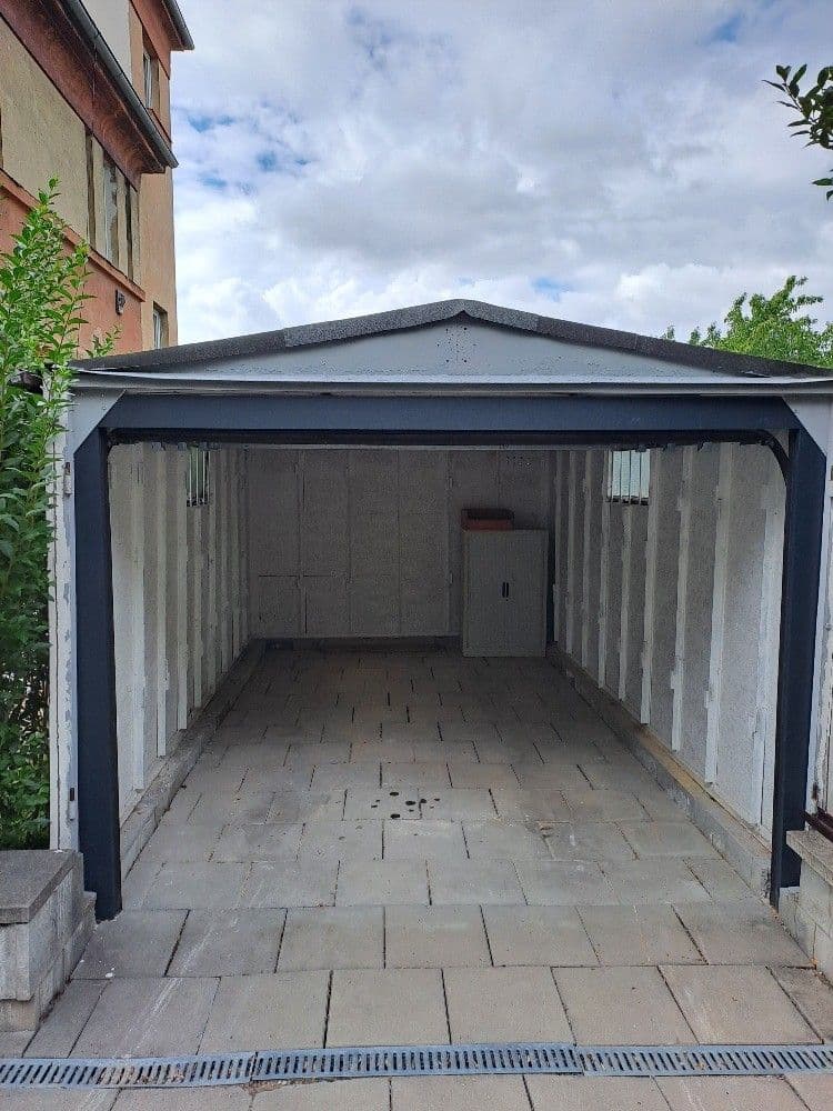 Pronájem garáže 31 m², Praha, Praha Pronájem garáže 31 m², Praha, Praha