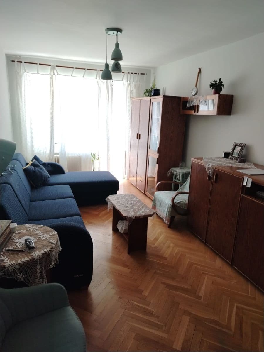 Prodej bytu 2+1 56 m², Fintajslova, Břeclav, Jihomoravský kraj Prodej bytu 2+1 56 m², Fintajslova, Břeclav, Jihomoravský kraj