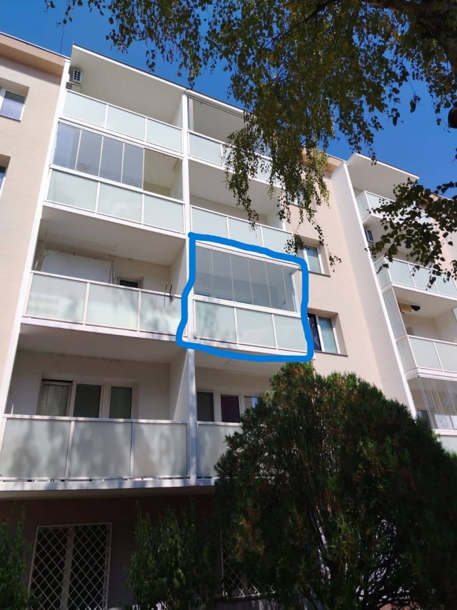 Prodej bytu 2+1 56 m², Fintajslova, Břeclav, Jihomoravský kraj Prodej bytu 2+1 56 m², Fintajslova, Břeclav, Jihomoravský kraj