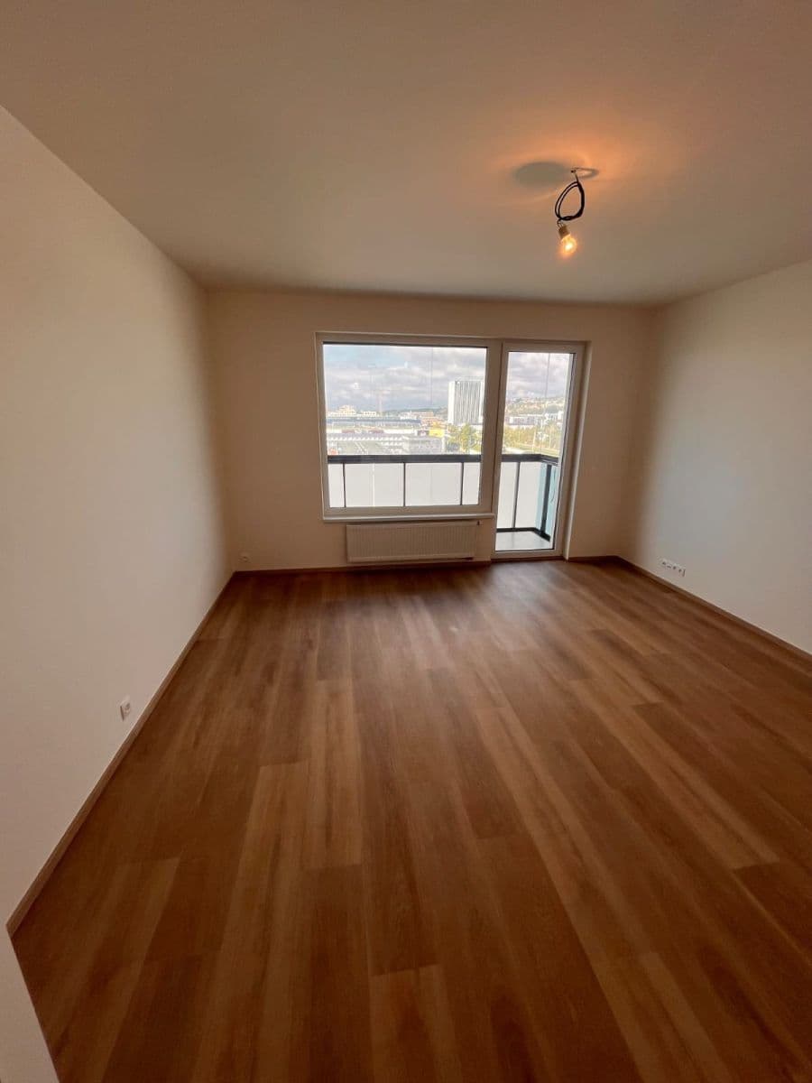 Pronájem bytu 1+kk 32 m², Laponská, Praha, Praha Pronájem bytu 1+kk 32 m², Laponská, Praha, Praha