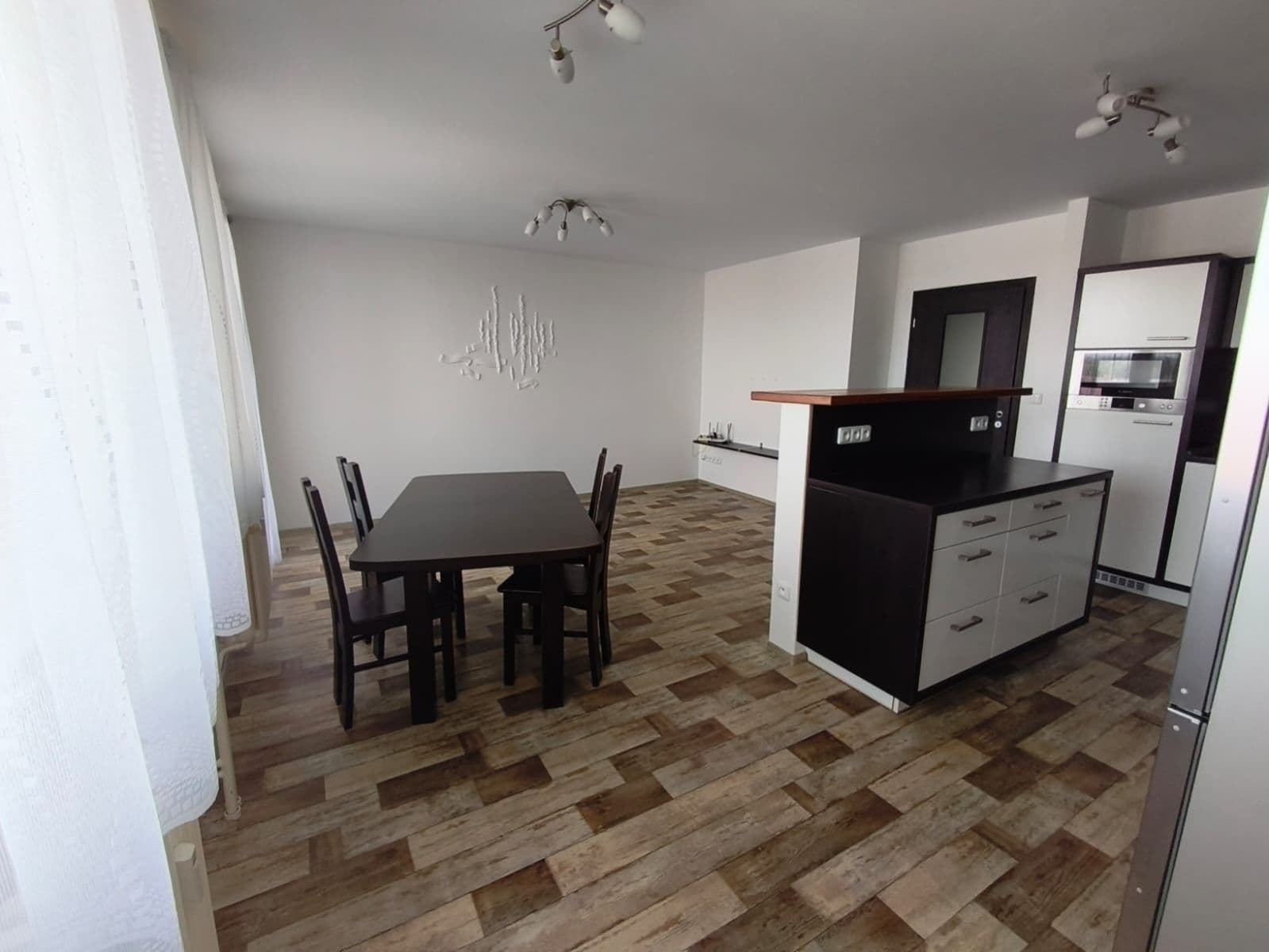Pronájem bytu 4+kk 84 m², Žitenická, Čáslav, Středočeský kraj Pronájem bytu 4+kk 84 m², Žitenická, Čáslav, Středočeský kraj