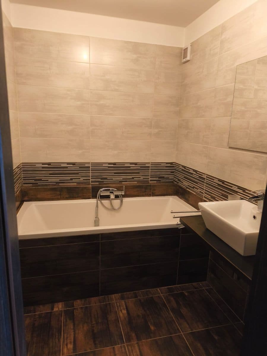 Pronájem bytu 4+kk 84 m², Žitenická, Čáslav, Středočeský kraj Pronájem bytu 4+kk 84 m², Žitenická, Čáslav, Středočeský kraj