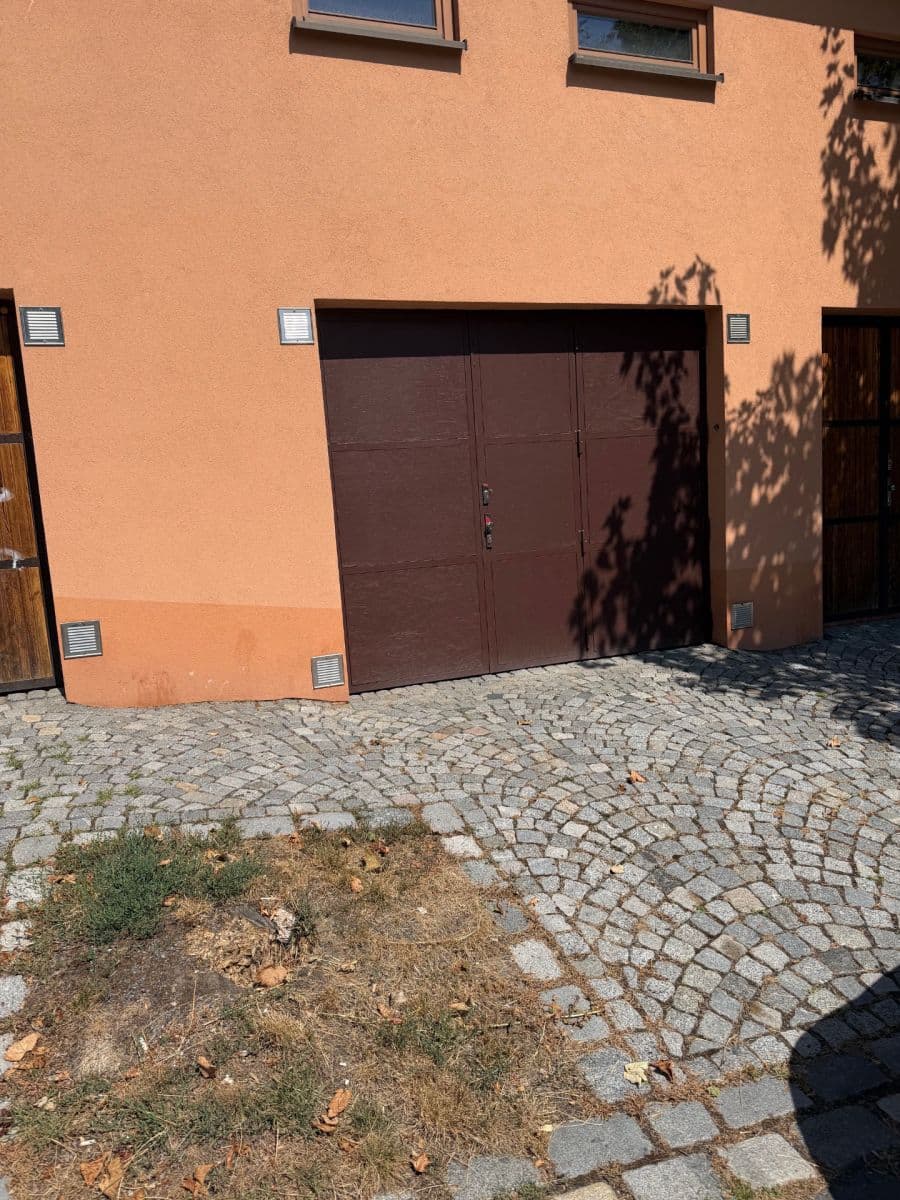 Pronájem bytu 4+1 110 m², U Plátenice, Praha, Praha Pronájem bytu 4+1 110 m², U Plátenice, Praha, Praha