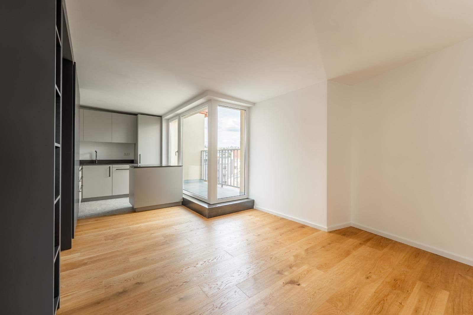 Pronájem bytu 3+kk 65 m², U Uranie, Praha, Praha Pronájem bytu 3+kk 65 m², U Uranie, Praha, Praha