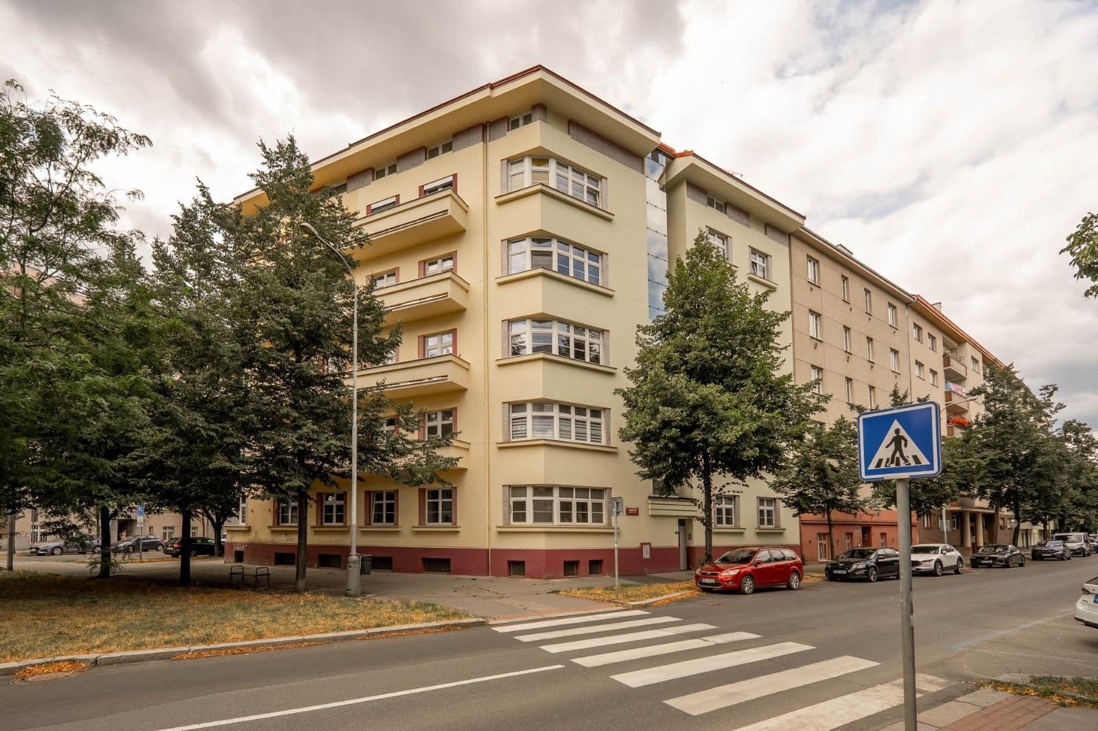 Pronájem bytu 3+kk 65 m², U Uranie, Praha, Praha Pronájem bytu 3+kk 65 m², U Uranie, Praha, Praha