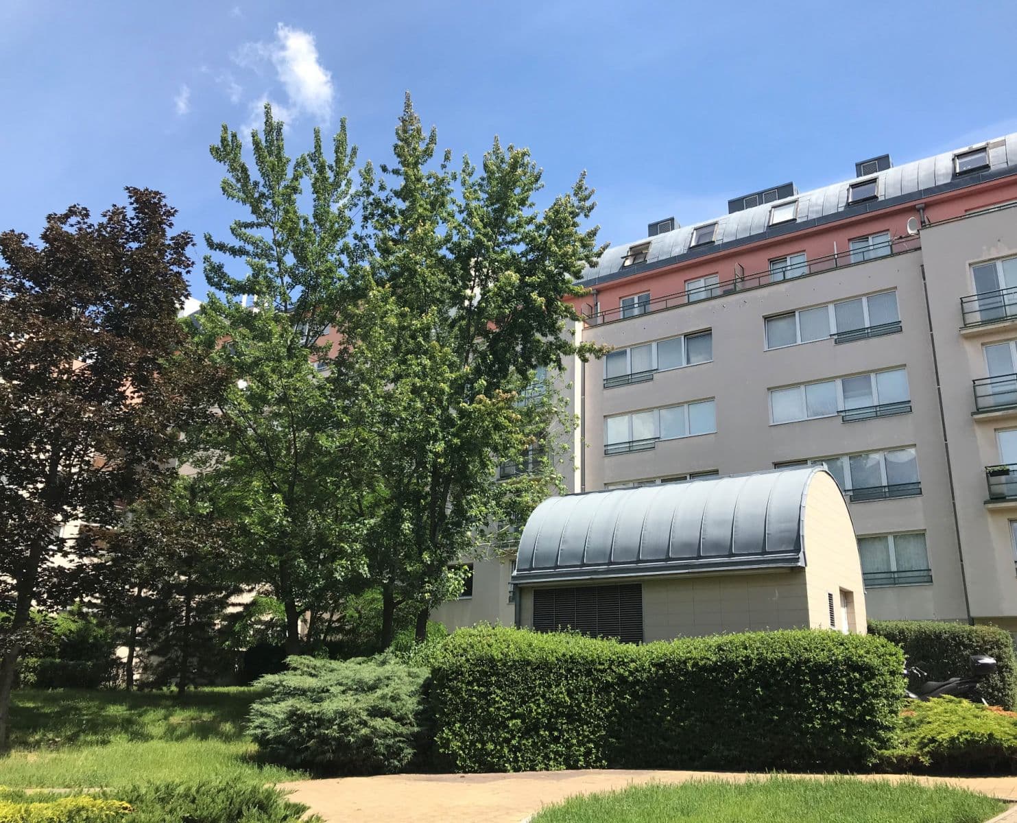 Pronájem bytu 1+kk 31 m², Bratří Dohalských, Praha, Praha Pronájem bytu 1+kk 31 m², Bratří Dohalských, Praha, Praha