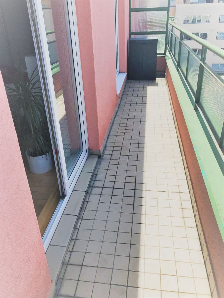 Pronájem bytu 1+kk 31 m², Bratří Dohalských, Praha, Praha Pronájem bytu 1+kk 31 m², Bratří Dohalských, Praha, Praha