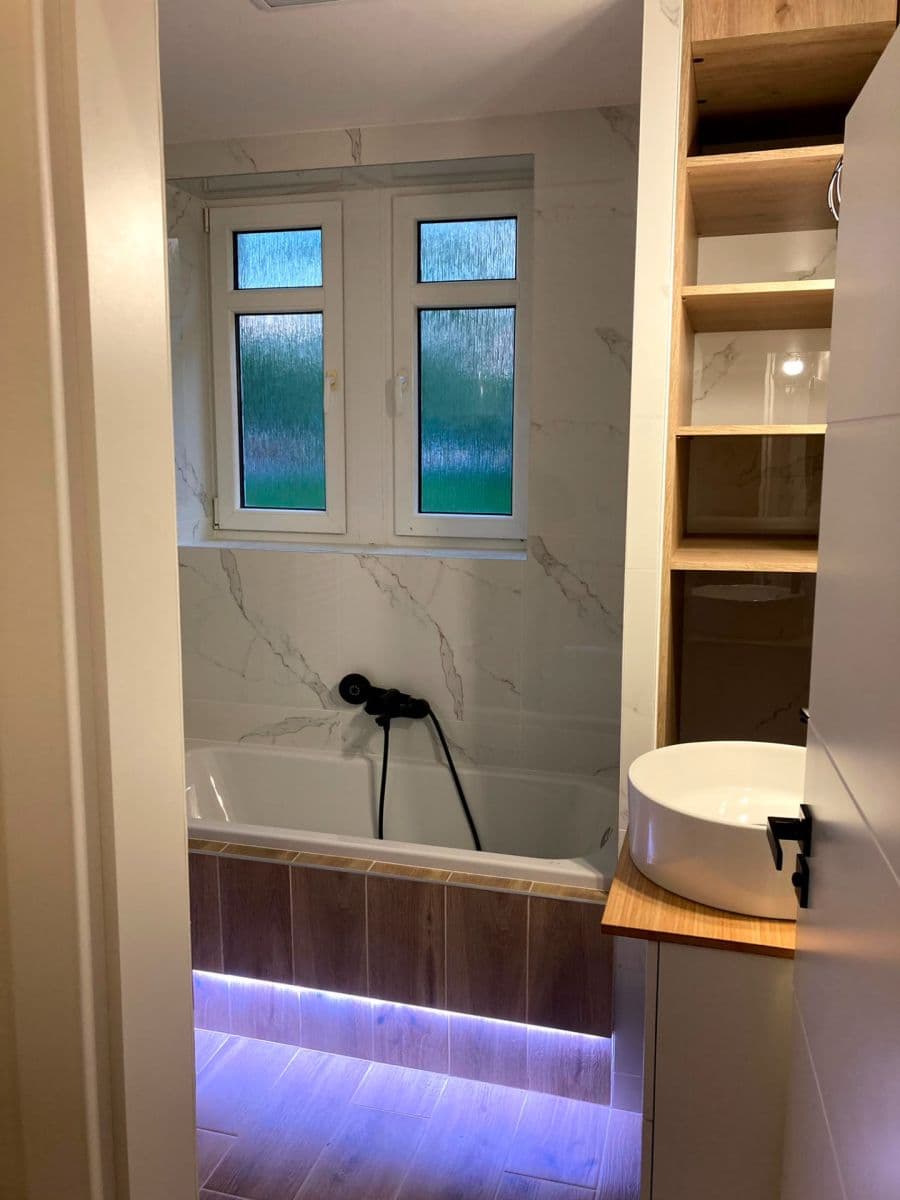 Pronájem bytu 3+kk 75 m², Šrobárova, Ostrava, Moravskoslezský kraj Pronájem bytu 3+kk 75 m², Šrobárova, Ostrava, Moravskoslezský kraj