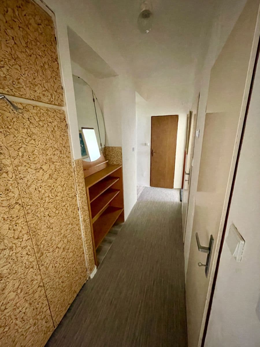 Pronájem bytu 3+1 59 m², Nová Ves, Karlovarský kraj Pronájem bytu 3+1 59 m², Nová Ves, Karlovarský kraj