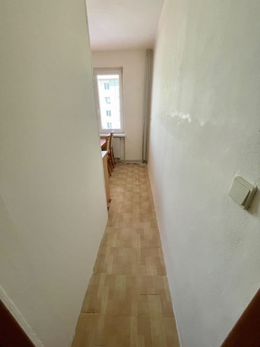 Pronájem bytu 3+1 59 m², Nová Ves, Karlovarský kraj Pronájem bytu 3+1 59 m², Nová Ves, Karlovarský kraj
