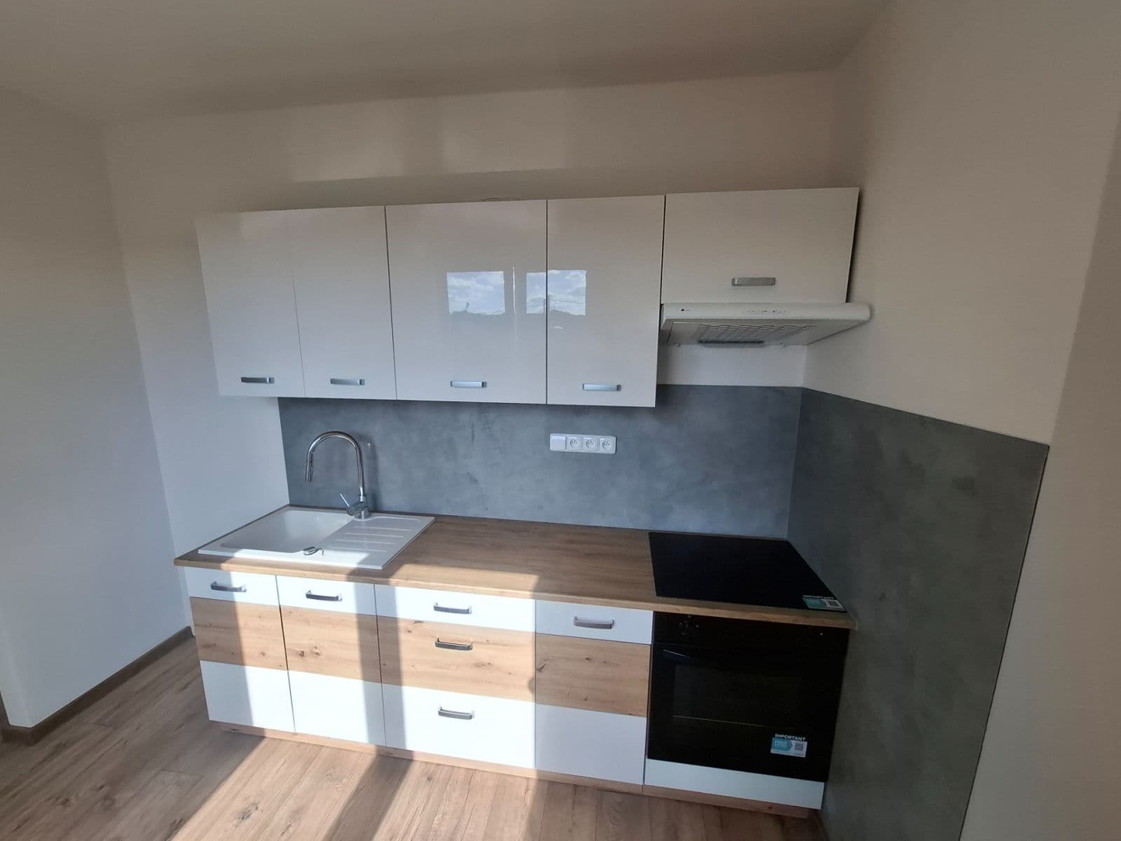 Pronájem bytu 2+1 49 m², Martinovská, Ostrava, Moravskoslezský kraj Pronájem bytu 2+1 49 m², Martinovská, Ostrava, Moravskoslezský kraj