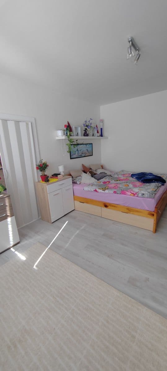 Prodej bytu 2+kk 34 m², Peškova, Ústí nad Labem, Ústecký kraj Prodej bytu 2+kk 34 m², Peškova, Ústí nad Labem, Ústecký kraj