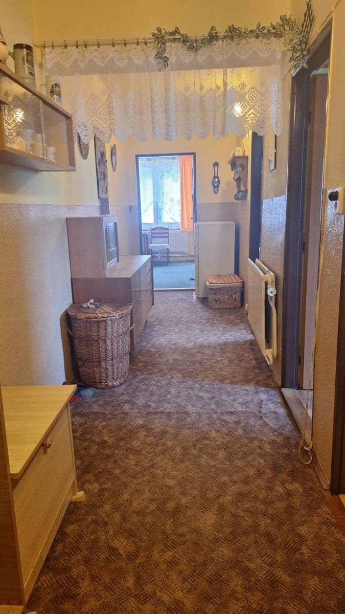 Pronájem bytu 3+1 69 m², Pracejovice, Jihočeský kraj Pronájem bytu 3+1 69 m², Pracejovice, Jihočeský kraj
