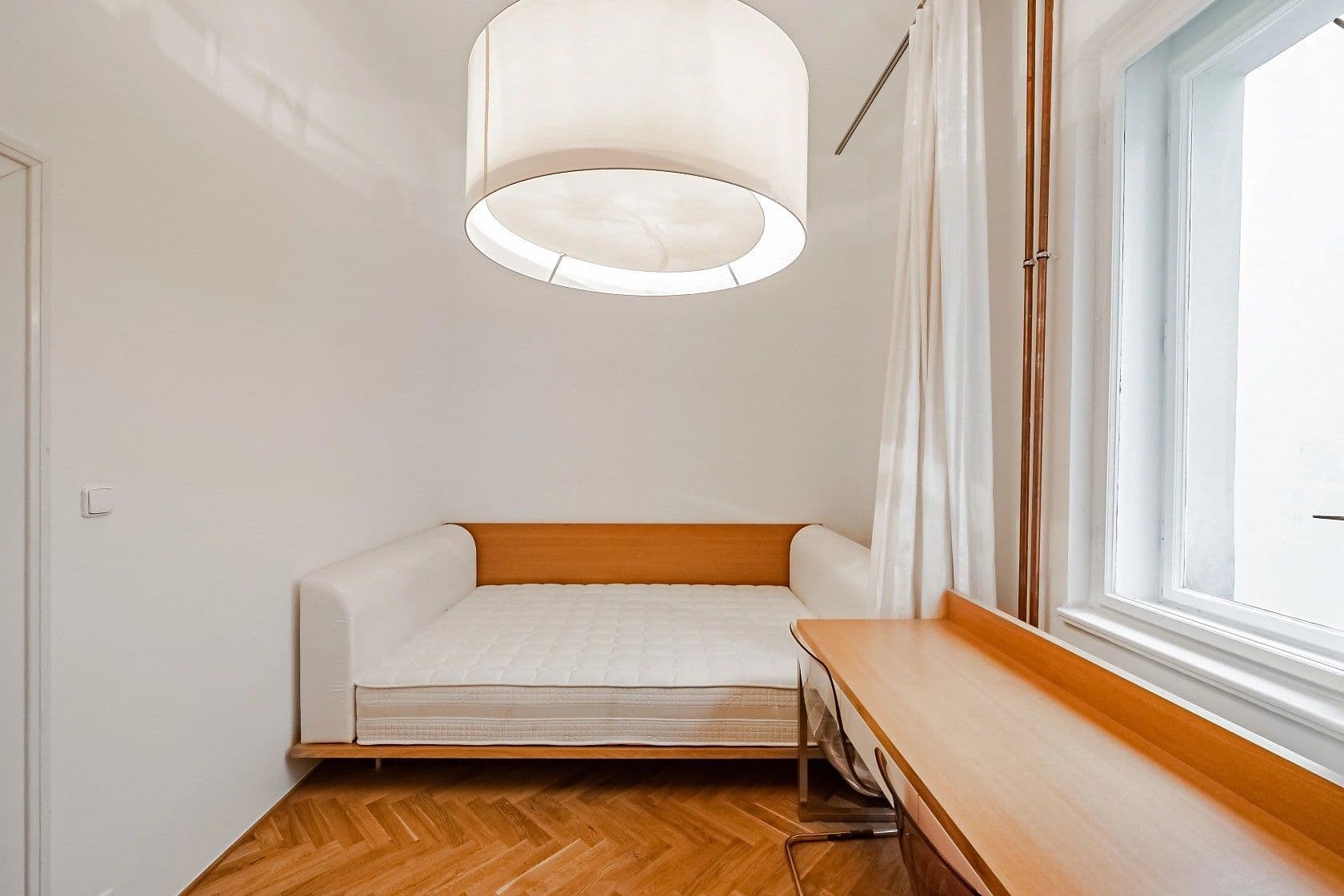 Pronájem bytu 3+1 112 m², Štěpánská, Praha, Praha Pronájem bytu 3+1 112 m², Štěpánská, Praha, Praha