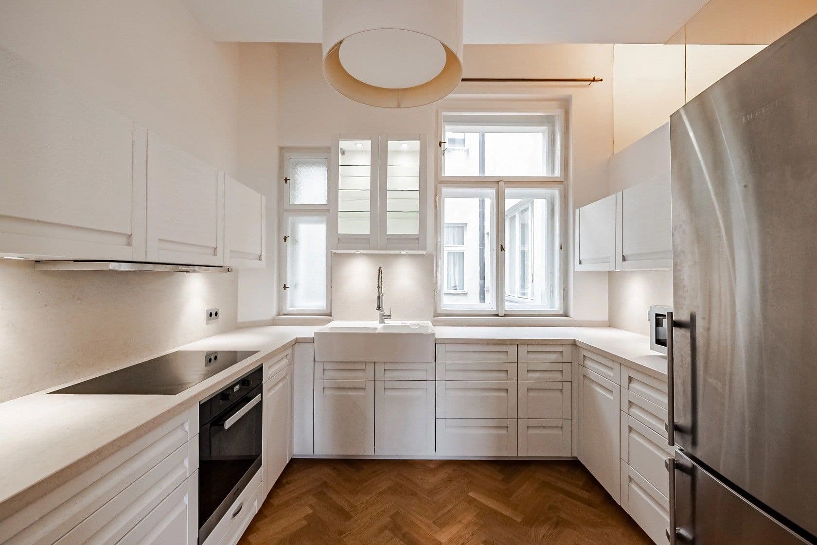 Pronájem bytu 3+1 112 m², Štěpánská, Praha, Praha Pronájem bytu 3+1 112 m², Štěpánská, Praha, Praha