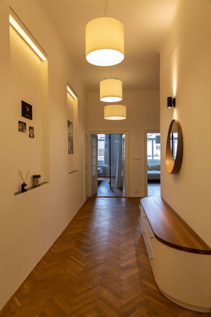 Pronájem bytu 3+1 112 m², Štěpánská, Praha, Praha Pronájem bytu 3+1 112 m², Štěpánská, Praha, Praha