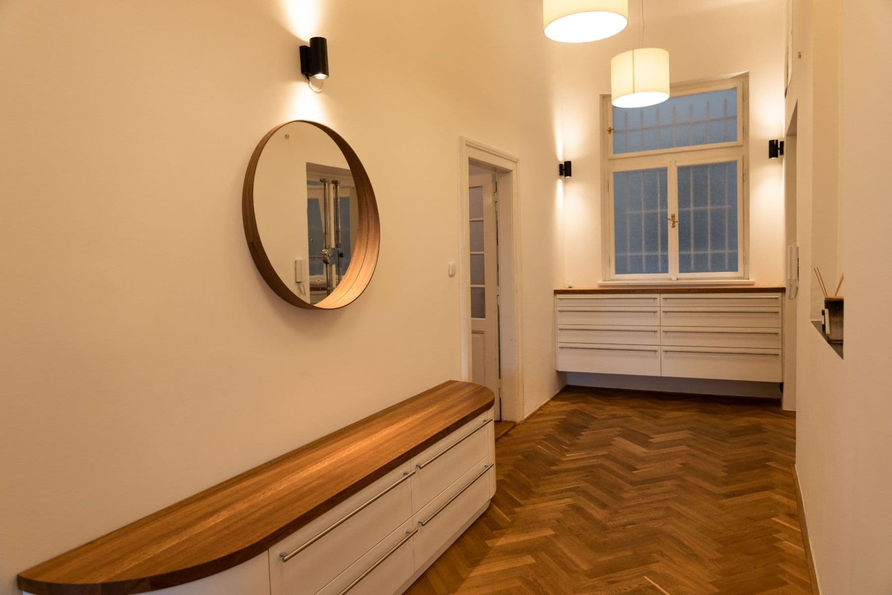 Pronájem bytu 3+1 112 m², Štěpánská, Praha, Praha Pronájem bytu 3+1 112 m², Štěpánská, Praha, Praha