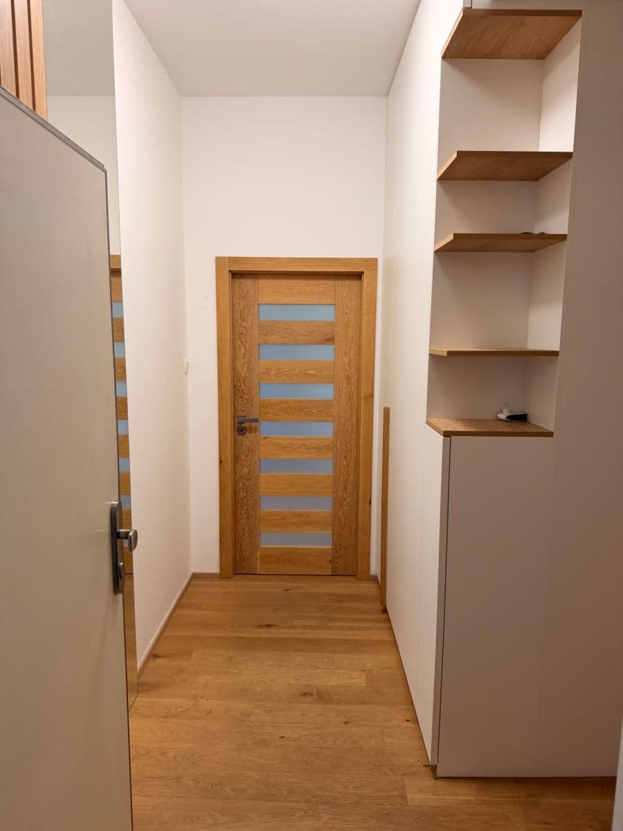 Pronájem bytu 3+kk 105 m², České družiny, Praha, Praha Pronájem bytu 3+kk 105 m², České družiny, Praha, Praha