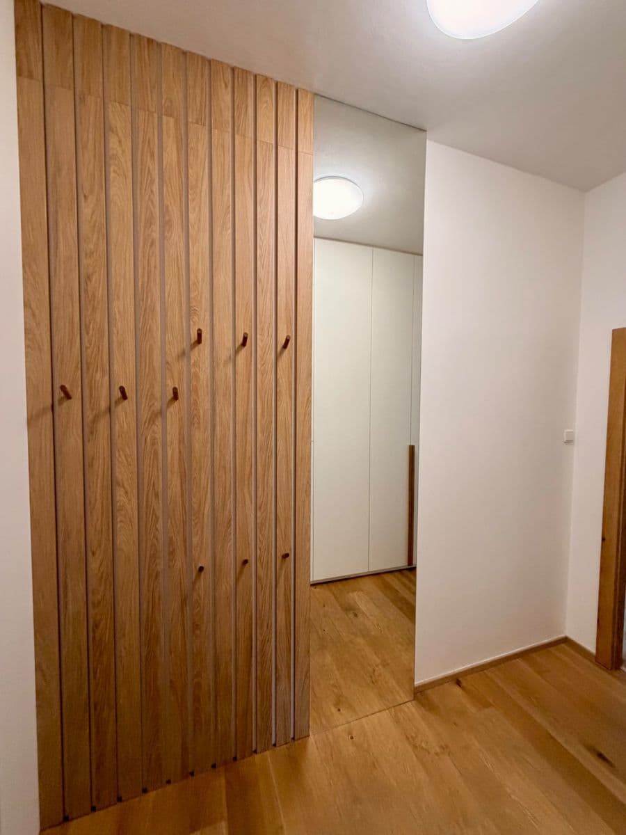 Pronájem bytu 3+kk 105 m², České družiny, Praha, Praha Pronájem bytu 3+kk 105 m², České družiny, Praha, Praha