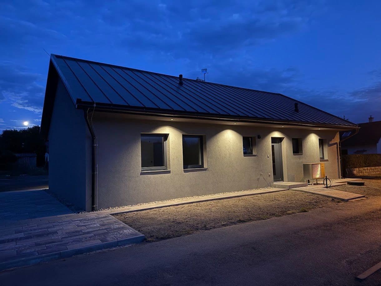 Prodej domu 100 m², pozemek 797 m², Doksy, Liberecký kraj Prodej domu 100 m², pozemek 797 m², Doksy, Liberecký kraj