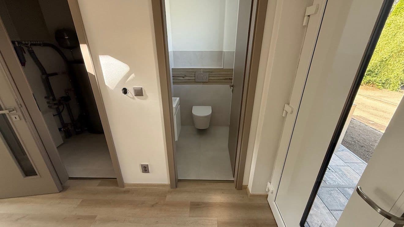 Prodej domu 100 m², pozemek 797 m², Doksy, Liberecký kraj Prodej domu 100 m², pozemek 797 m², Doksy, Liberecký kraj