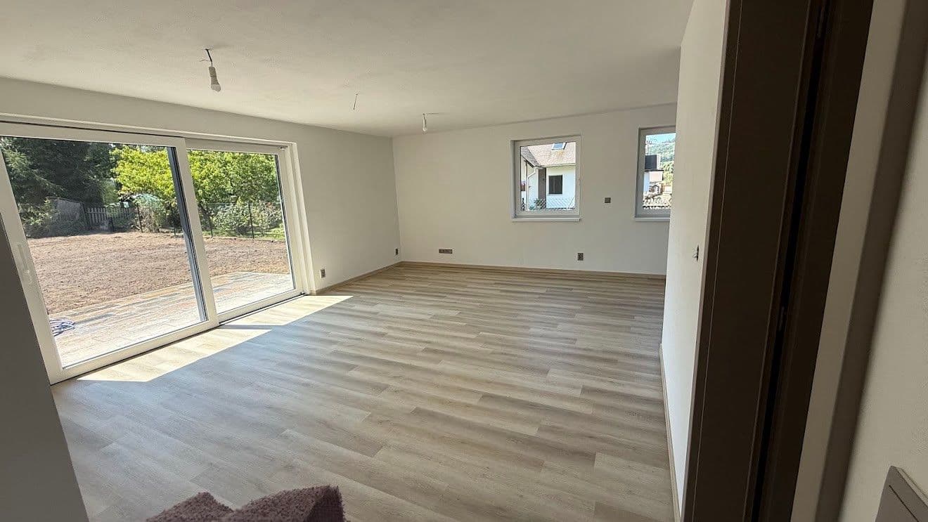 Prodej domu 100 m², pozemek 797 m², Doksy, Liberecký kraj Prodej domu 100 m², pozemek 797 m², Doksy, Liberecký kraj