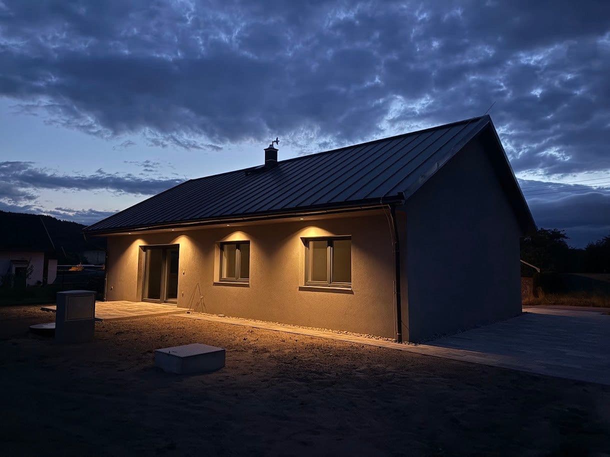Prodej domu 100 m², pozemek 797 m², Doksy, Liberecký kraj Prodej domu 100 m², pozemek 797 m², Doksy, Liberecký kraj