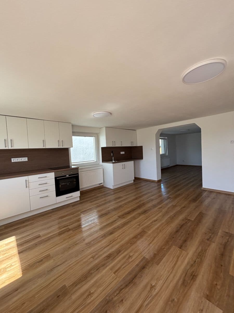 Pronájem bytu 3+kk 60 m², Přáslavská, Olomouc, Olomoucký kraj Pronájem bytu 3+kk 60 m², Přáslavská, Olomouc, Olomoucký kraj