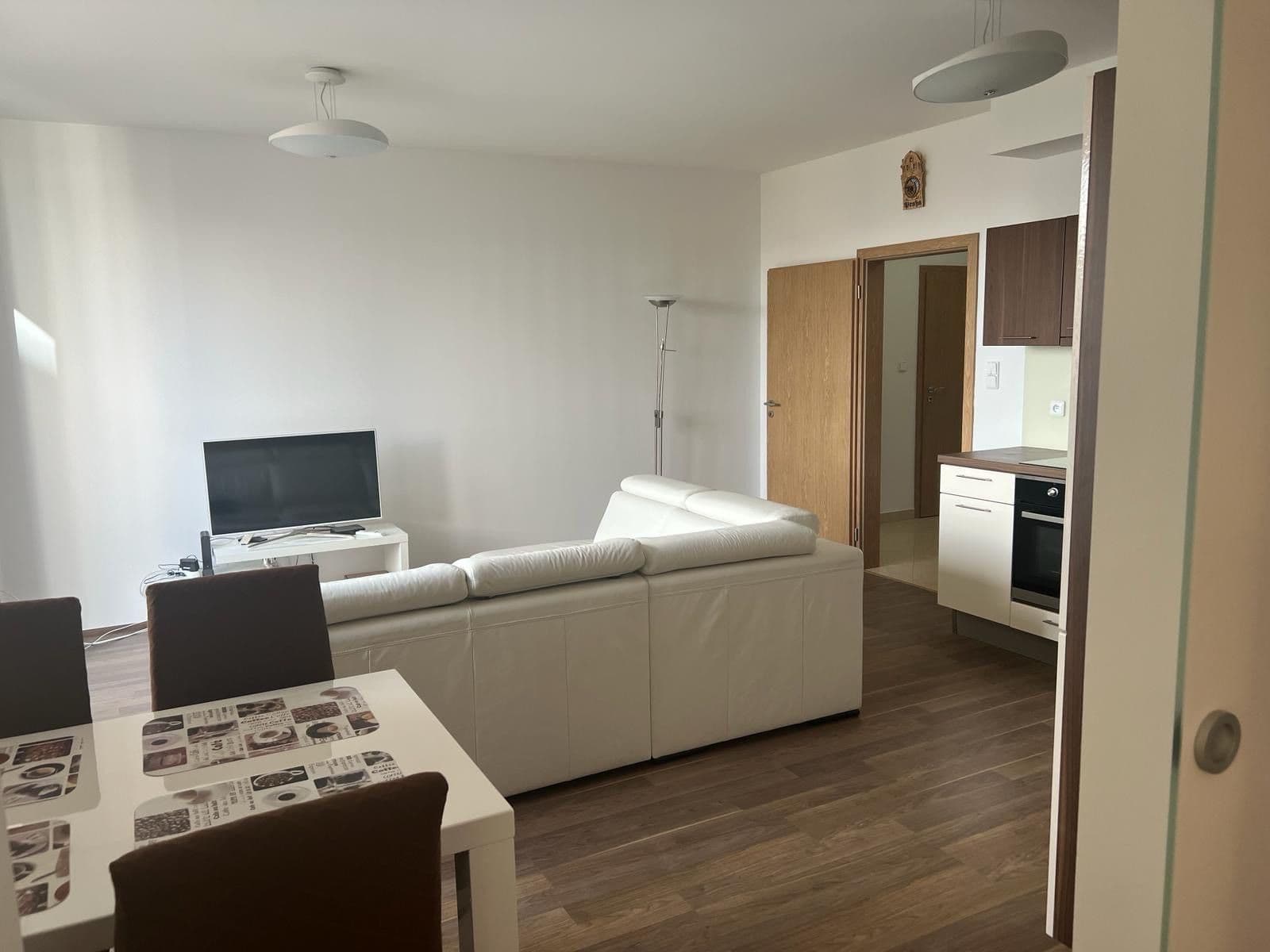 Pronájem bytu 2+kk 55 m², Pod Harfou, Praha, Praha Pronájem bytu 2+kk 55 m², Pod Harfou, Praha, Praha