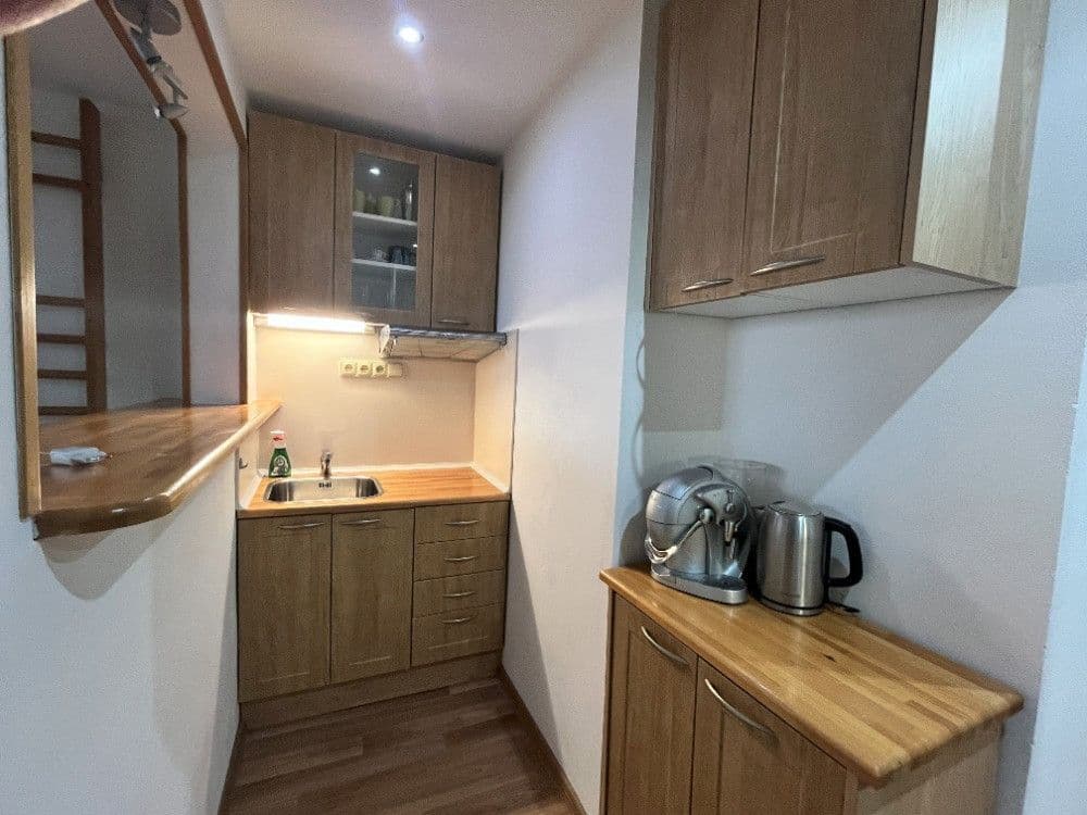 Pronájem bytu 1+kk 33 m², Sosnová, Liberec, Liberecký kraj Pronájem bytu 1+kk 33 m², Sosnová, Liberec, Liberecký kraj