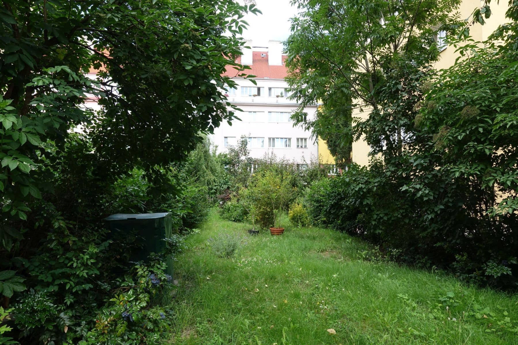 Pronájem bytu 2+kk 45 m², Družnosti, Praha, Praha Pronájem bytu 2+kk 45 m², Družnosti, Praha, Praha