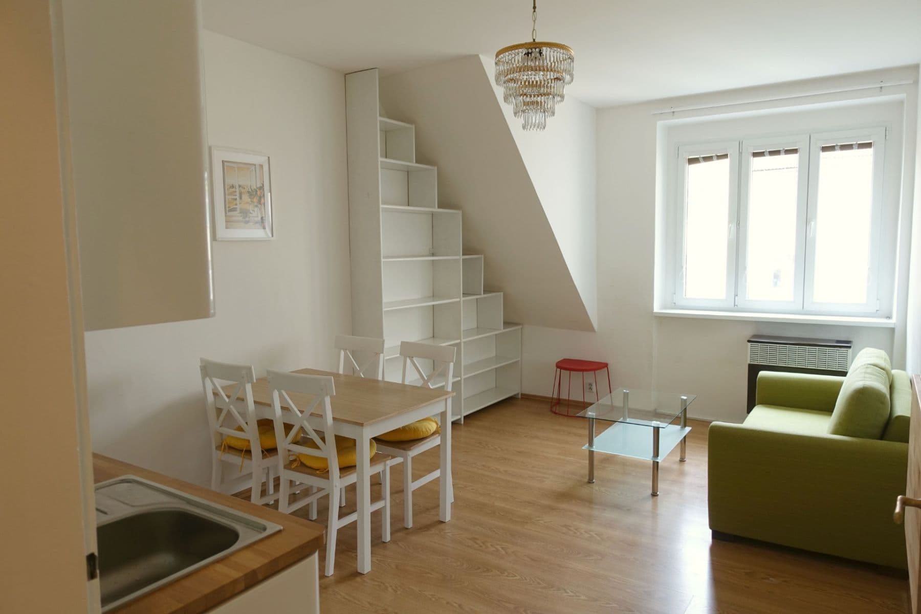 Pronájem bytu 2+kk 45 m², Družnosti, Praha, Praha Pronájem bytu 2+kk 45 m², Družnosti, Praha, Praha