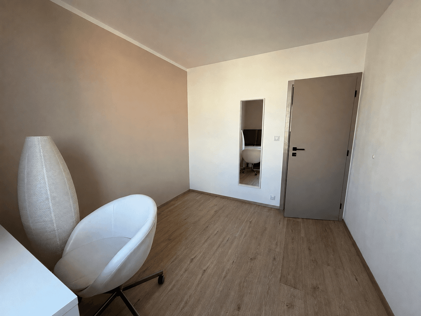 Pronájem bytu 3+kk 54 m², Kaplická, Praha, Praha Pronájem bytu 3+kk 54 m², Kaplická, Praha, Praha