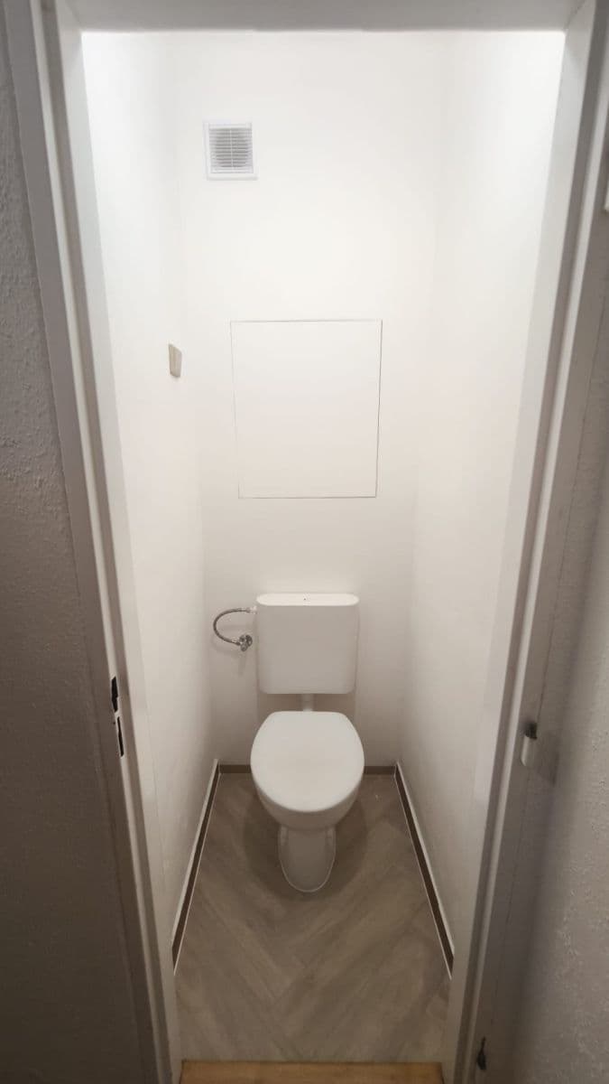 Pronájem bytu 2+kk 54 m², Došlíkova, Brno, Jihomoravský kraj Pronájem bytu 2+kk 54 m², Došlíkova, Brno, Jihomoravský kraj