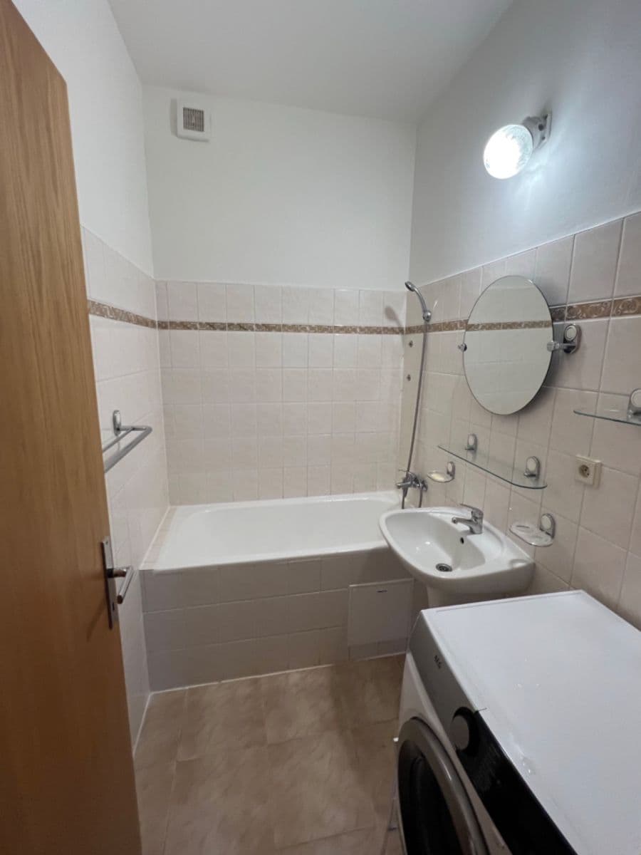 Pronájem bytu 2+kk 46 m², Rubeška, Praha, Praha Pronájem bytu 2+kk 46 m², Rubeška, Praha, Praha