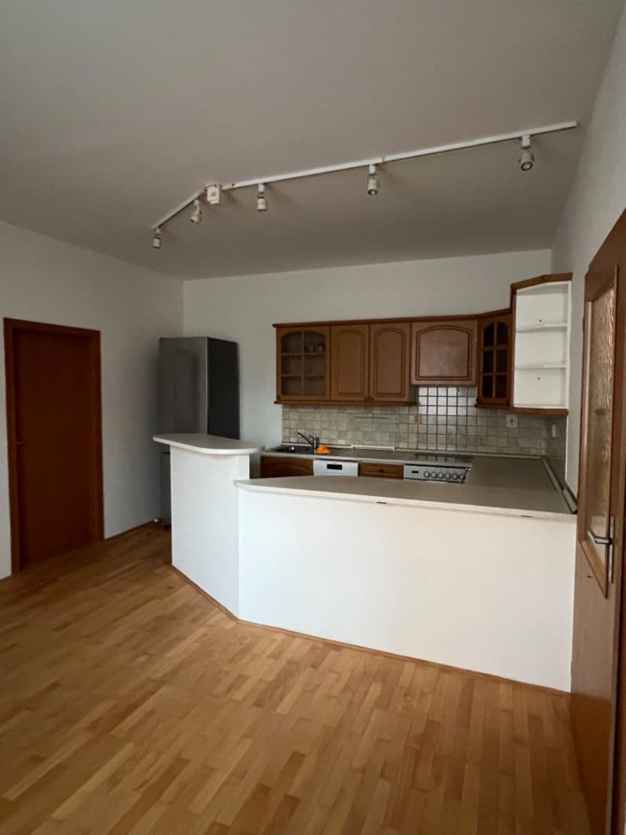 Pronájem bytu 2+kk 46 m², Rubeška, Praha, Praha Pronájem bytu 2+kk 46 m², Rubeška, Praha, Praha