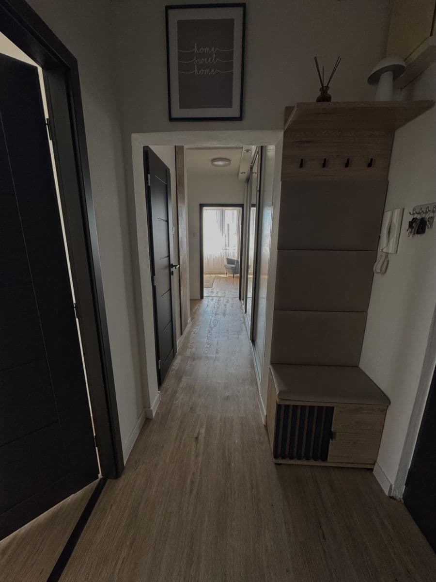 Prodej bytu 3+1 75 m², Vavřenova, Praha, Praha Prodej bytu 3+1 75 m², Vavřenova, Praha, Praha
