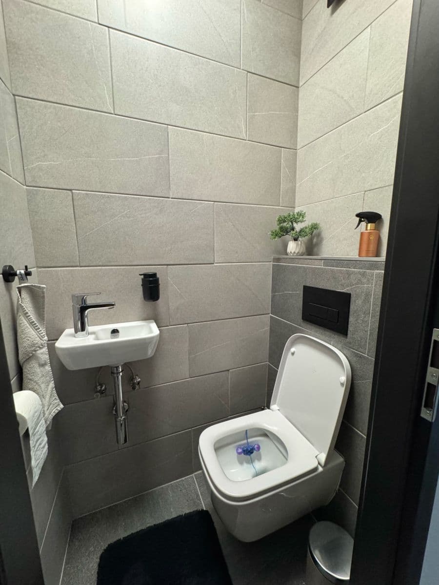 Prodej bytu 3+1 75 m², Vavřenova, Praha, Praha Prodej bytu 3+1 75 m², Vavřenova, Praha, Praha