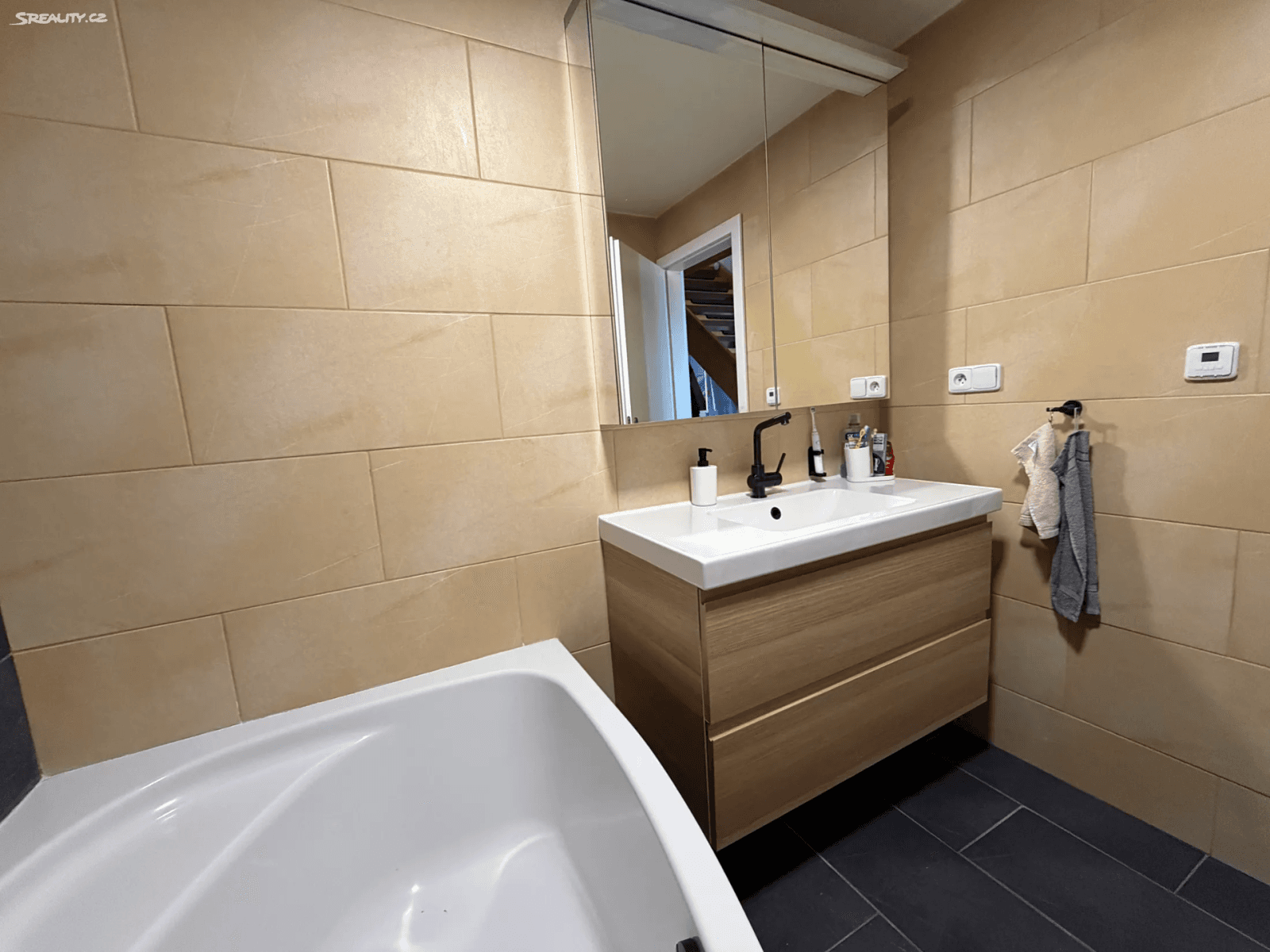 Pronájem bytu 4+kk 104 m², U Školky, Hořovice, Středočeský kraj Pronájem bytu 4+kk 104 m², U Školky, Hořovice, Středočeský kraj