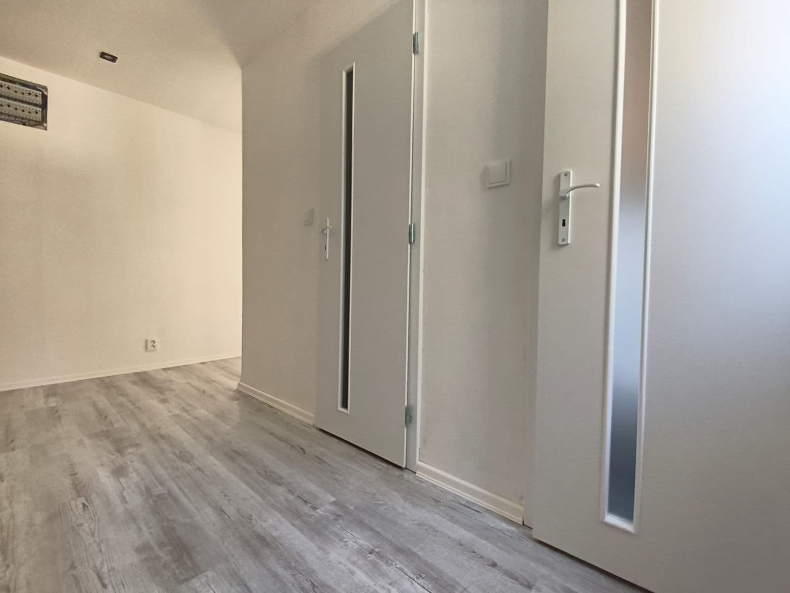 Pronájem bytu 2+1 69 m², Karlovarská, Lubenec, Ústecký kraj Pronájem bytu 2+1 69 m², Karlovarská, Lubenec, Ústecký kraj