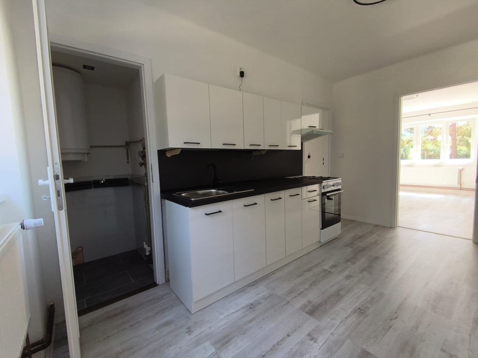 Pronájem bytu 2+1 69 m², Karlovarská, Lubenec, Ústecký kraj Pronájem bytu 2+1 69 m², Karlovarská, Lubenec, Ústecký kraj