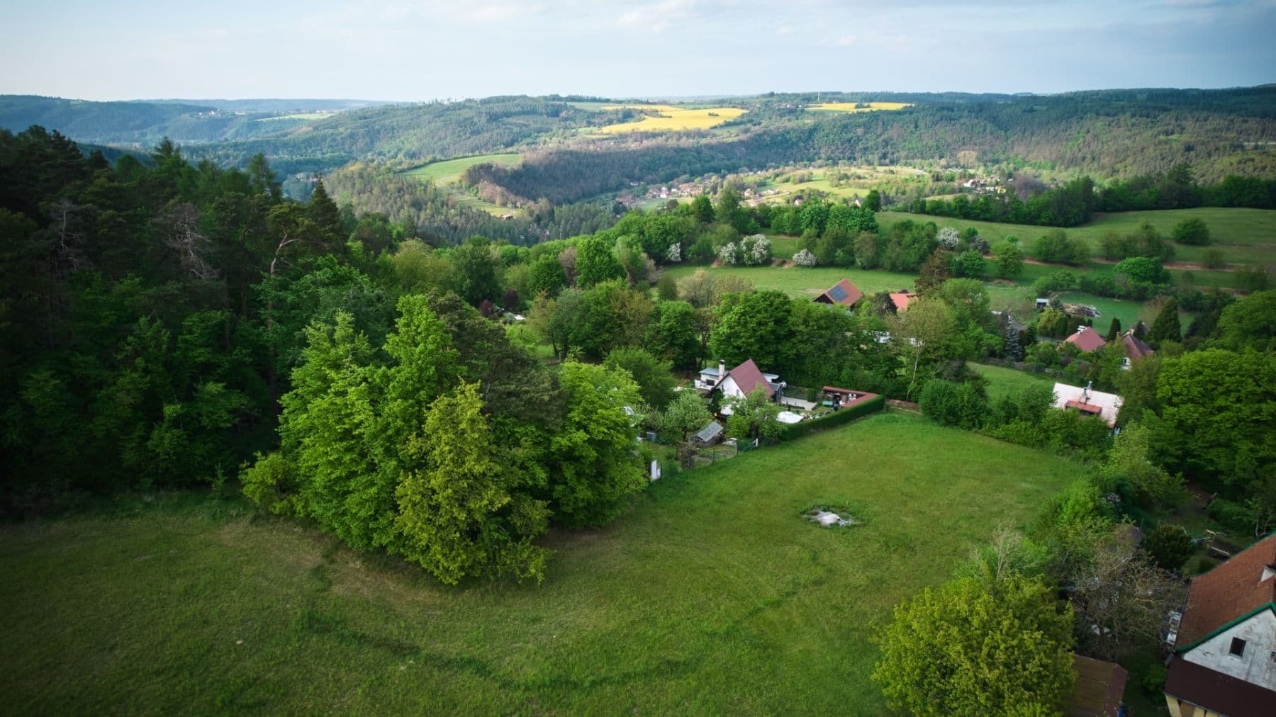 Prodej pozemku 1.885 m², Ledečko, Středočeský kraj Prodej pozemku 1.885 m², Ledečko, Středočeský kraj