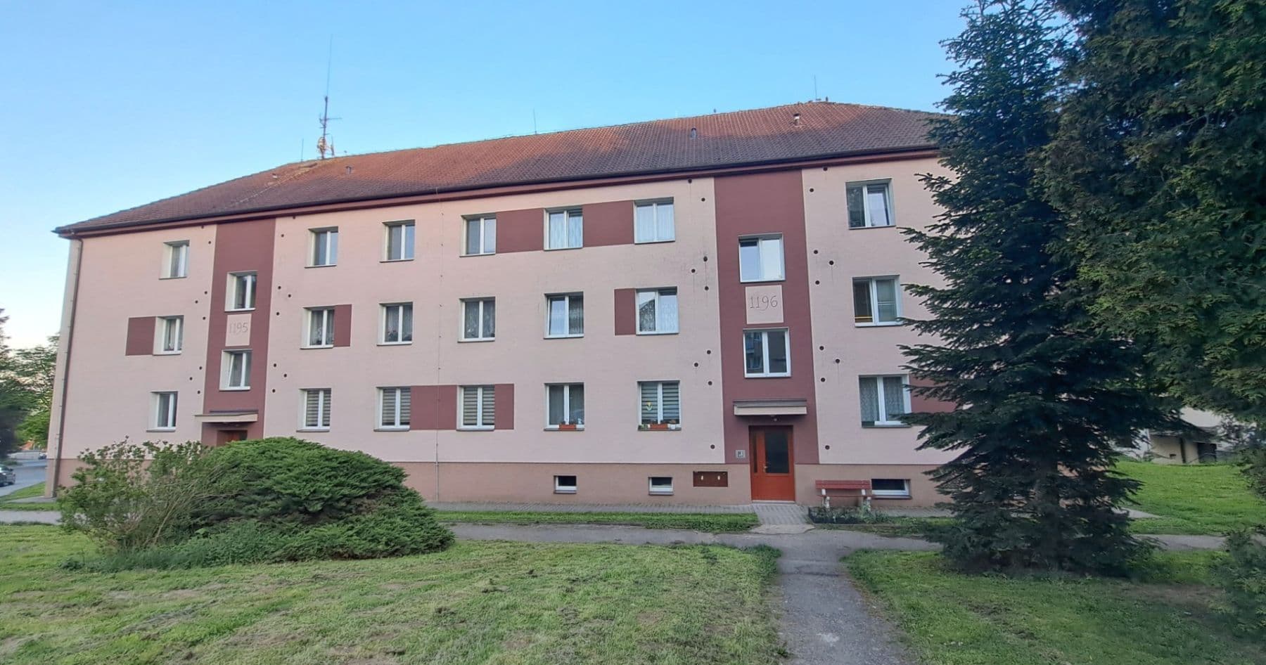 Pronájem bytu 3+1 61 m², Družstevní, Vlašim, Středočeský kraj Pronájem bytu 3+1 61 m², Družstevní, Vlašim, Středočeský kraj