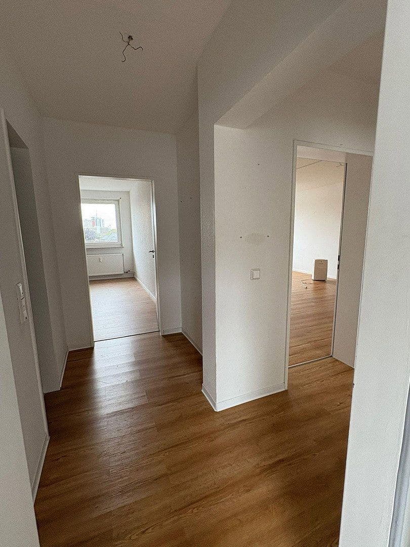 Pronájem bytu 3+1 71 m², Gutenbergstr. 5, Bremerhaven, Bremen Pronájem bytu 3+1 71 m², Gutenbergstr. 5, Bremerhaven, Bremen