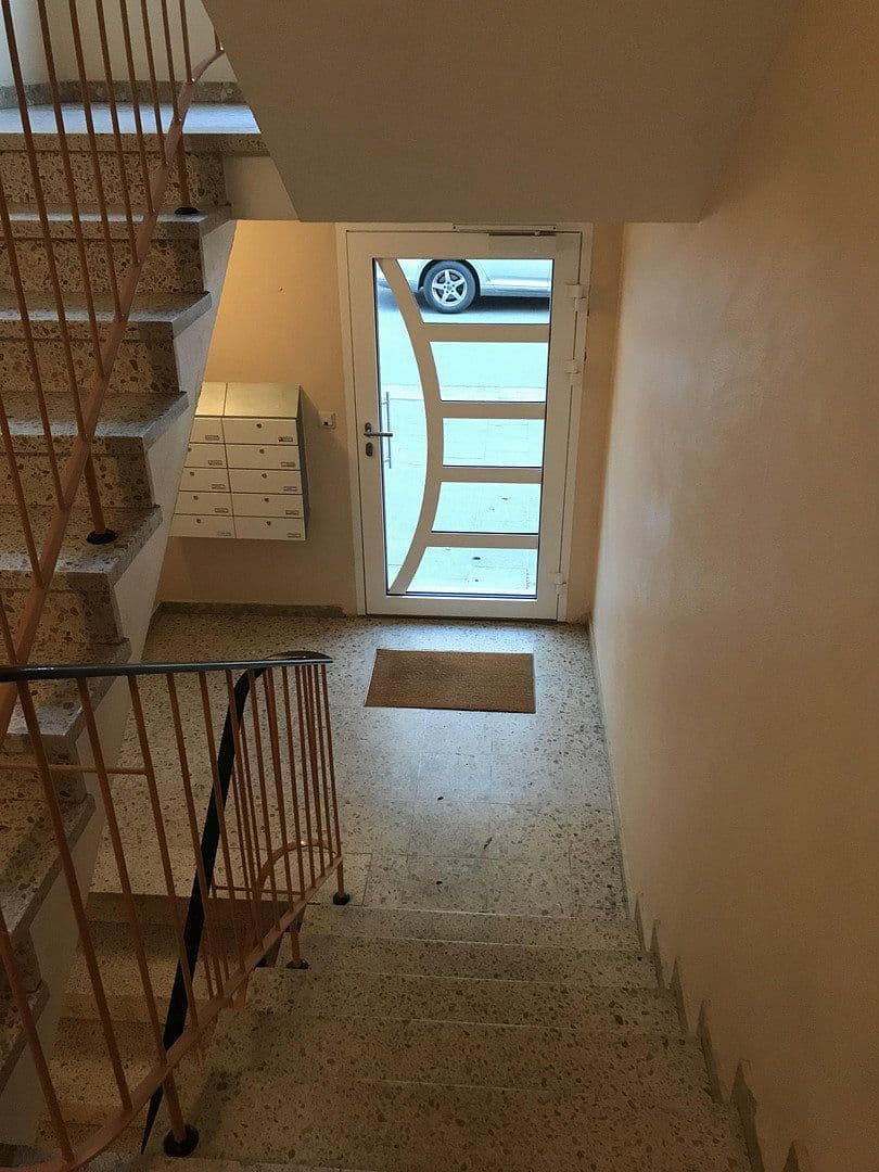 Pronájem bytu 3+1 71 m², Gutenbergstr. 5, Bremerhaven, Bremen Pronájem bytu 3+1 71 m², Gutenbergstr. 5, Bremerhaven, Bremen