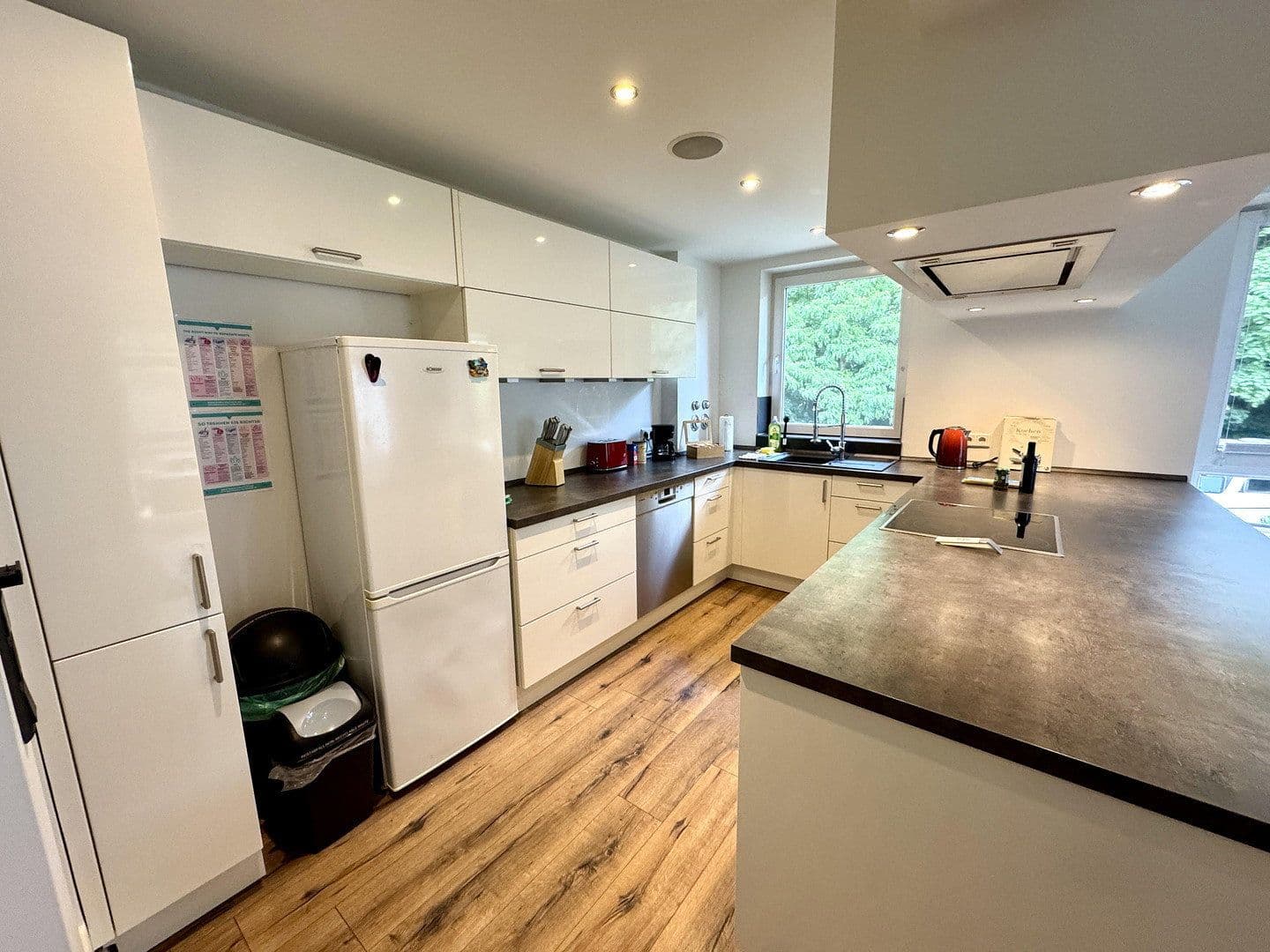 Prodej bytu 3+1 95 m², Theodor-Storm-Straße, Norderstedt, Šlesvicko-Holštýnsko Prodej bytu 3+1 95 m², Theodor-Storm-Straße, Norderstedt, Šlesvicko-Holštýnsko
