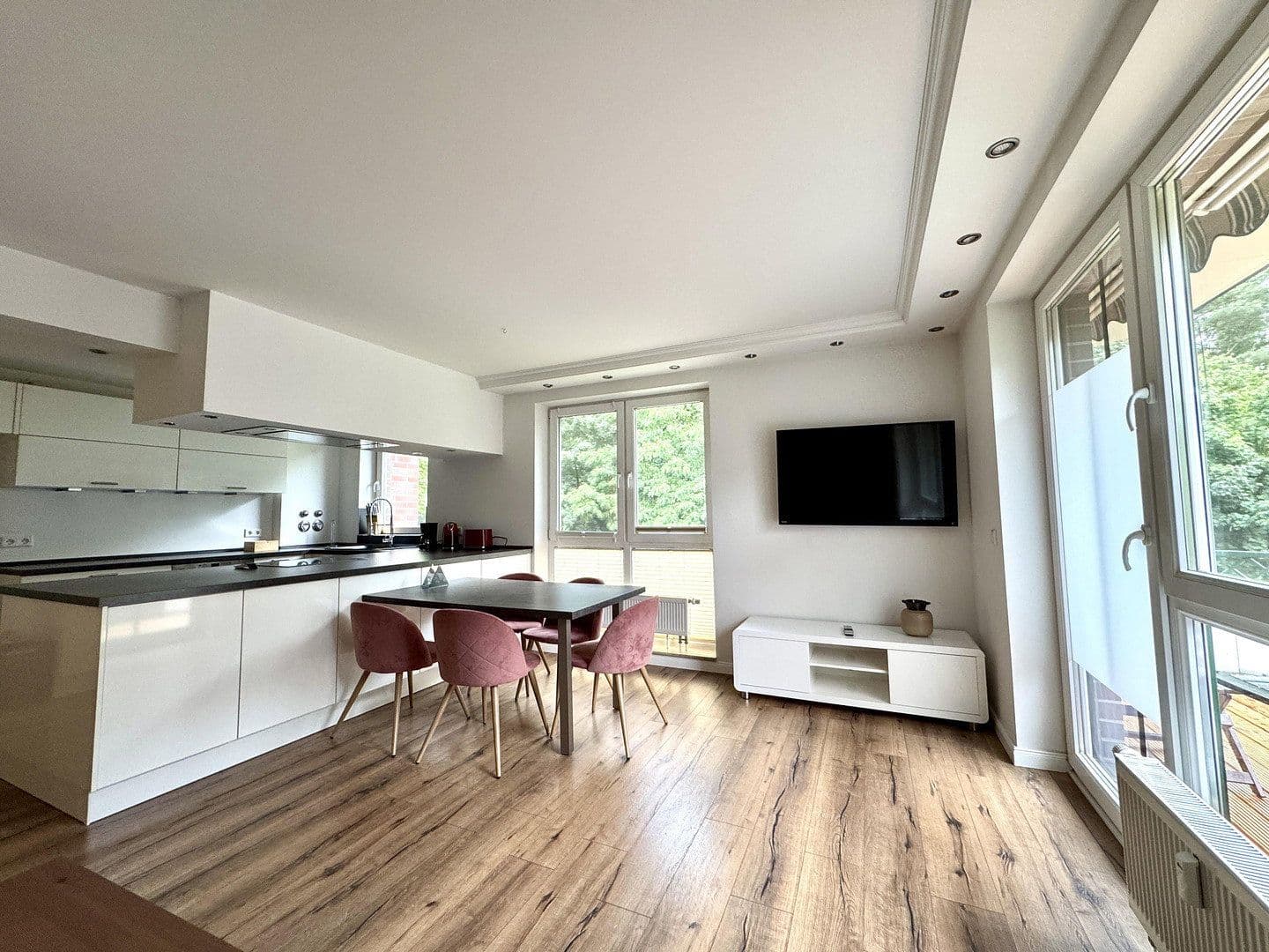 Prodej bytu 3+1 95 m², Theodor-Storm-Straße, Norderstedt, Šlesvicko-Holštýnsko Prodej bytu 3+1 95 m², Theodor-Storm-Straße, Norderstedt, Šlesvicko-Holštýnsko